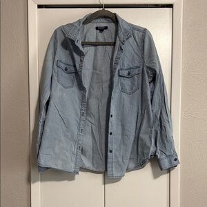Women’s Light Blue Denim Jacket